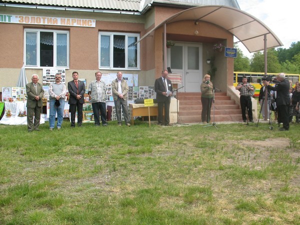 Закарпаття: Під Хустом пройшов VІІІ обласний зліт юннатів Закарпаття “Золотий нарцис”