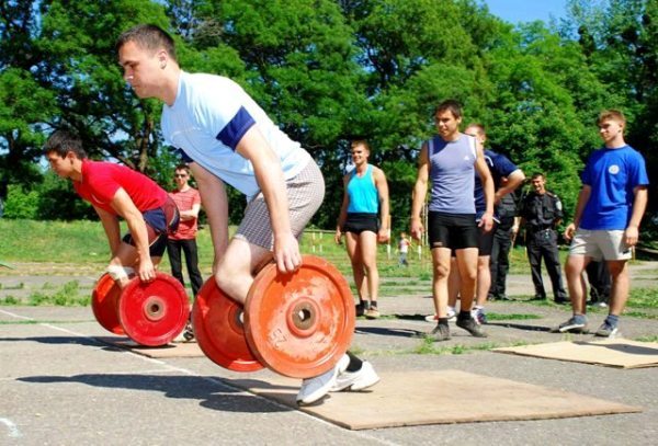 В Ужгороді відбувся JUNIOR strongman (фоторепортаж Павла Білецького)