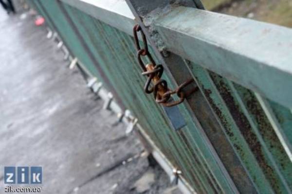 В Ужгороді обрали найоригінальніший замОк закоханих