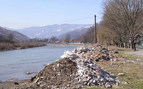 Закарпатський облводогосп закликає до збереження річок  