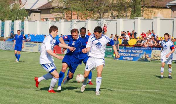 Футбол. Перша ліга. 