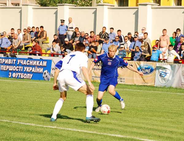 Футбол. Перша ліга. 
