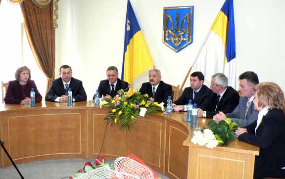 Заместитель Председателя ГНА Украины Сергей Лекарь представил новоназначенного председателя Закарпатской ГНА Василия Иванчо