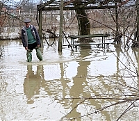 На Закарпатье из-за повышения уровня воды объявили ШТОРМОВОЕ ПРЕДУПРЕЖДЕНИЕ