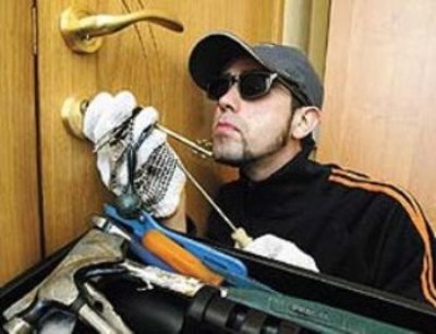 Ужгородського "домушника" затримали під час кражі у Виноградові