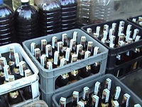 Закарпатець намагався реалізувати 30 ящиків фальсифікованої горілки