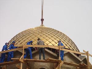 На будівництві храму в Почаївській Лаврі загинув закарпатець (ВІДЕО)