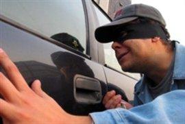 За 10 місяців на Закарпатті викрали 50 авто