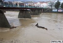 На закарпатських річках спостерігається зниження рівнів води