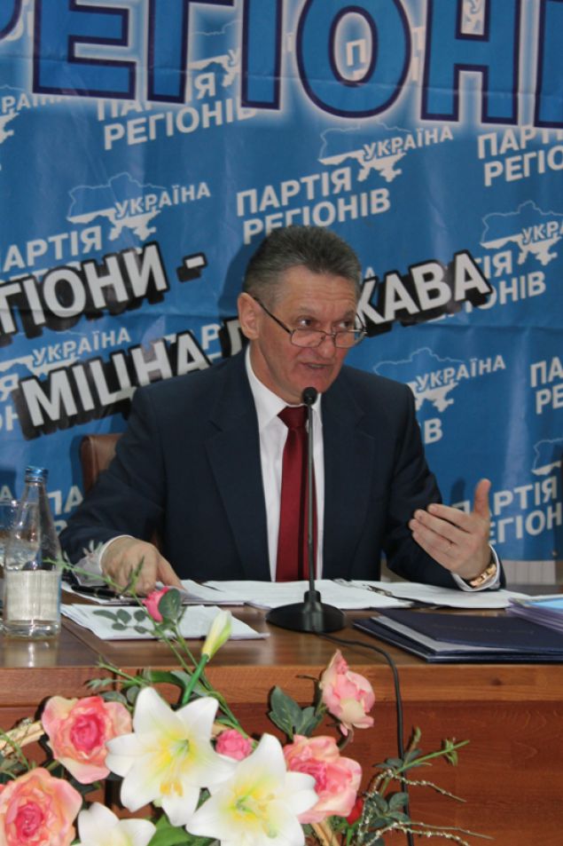 Ледида дав закарпатським "регіоналам" відмашку на вибори