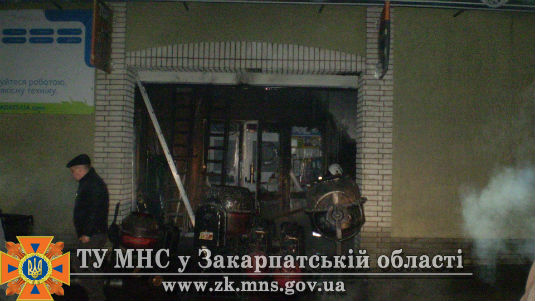 На Виноградівщині горів магазин