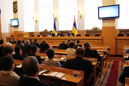 У Закарпатській ОДА розглядали стан підготовки до ЄВРО-2012 (ФОТО)