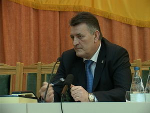 Головний міліціонер Закарпаття радився з банкірами, як правильно зберігати гроші (ФОТО)