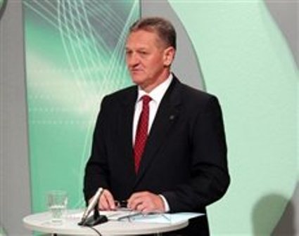 Прямий ефір "губернатора" Закарпаття": негострі запитання з нецікавими відповідями (ВІДЕО)