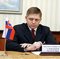 Роберт Фіцо