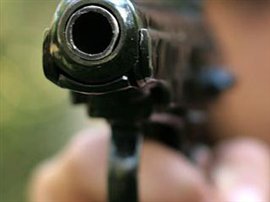 Житель Берегівщини носив під курткою карабін