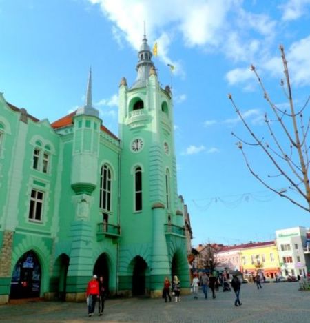 Мукачівська ратуша посіла 3 місце у ТОП-5 ратуш західноукраїнських міст