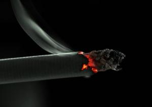 За скаргою ужгородця міліція оштрафувала його сусідок-курців (ВІДЕО)