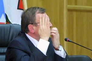 Високі зарплати заступників мера Ужгорода збільшать ще на 35% премії?