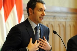 Угорська опозиція фінансується з-за кордону?