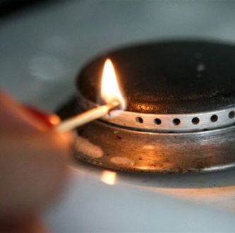 Закарпатець намагався покінчити з життям вибухом газу