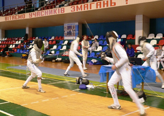 У закарпатських фехтувальників – попереду успішне спортивне майбутнє (ФОТО)