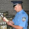 Ужгородець розливав вдома фальсифікований коньяк 