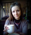 Ліна Ісак робить з моделіну прикраси для тих, хто не хоче буденності