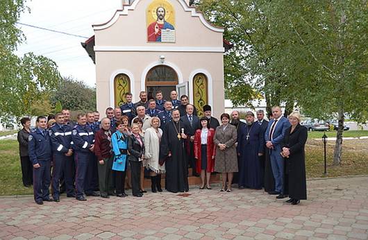 Варцаба і закарпатські ДАІшники спробували наблизити до себе Бога (ФОТО)
