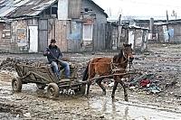 В Ужгороді горів будинок у циганському таборі
