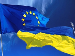 "Просвіта" імені Шевченка узаконила недільний ЄвроМайдан в Ужгороді