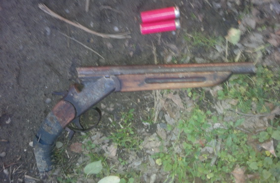 На Виноградівщині чоловік полював на качок з незареєстрованим обрізом (ФОТО)