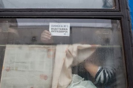 ВІДЕО бунту в поїзді "антимайданівців", яким не заплатили гроші
