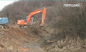 Малі потічки знову загрожують Закарпаттю великими проблемами (ВІДЕО)