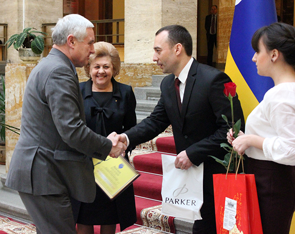 На Закарпатті і визначили найкращих платників податків за 2012-й (ФОТО)