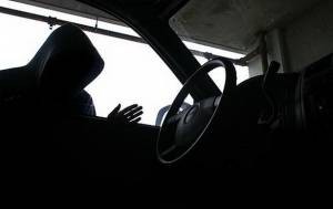 З автівки львів’янина у Мукачеві вкрали 40 тисяч гривень, 520 євро та 4640 доларів