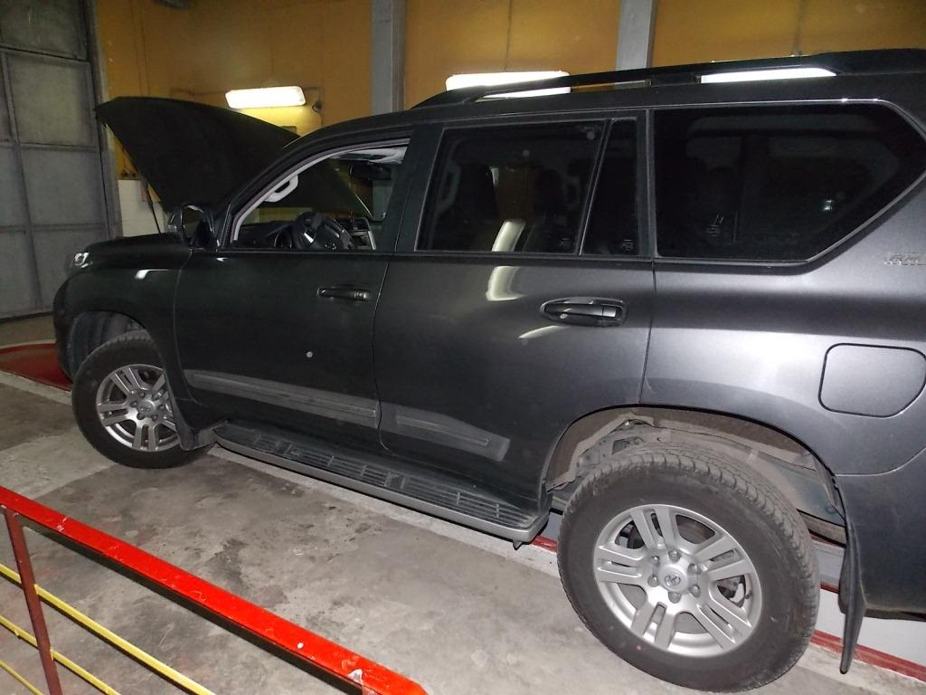 На Закарпатті митники затримали «Toyota Land Cruiser» вартістю понад 574 тисячі (ФОТО)