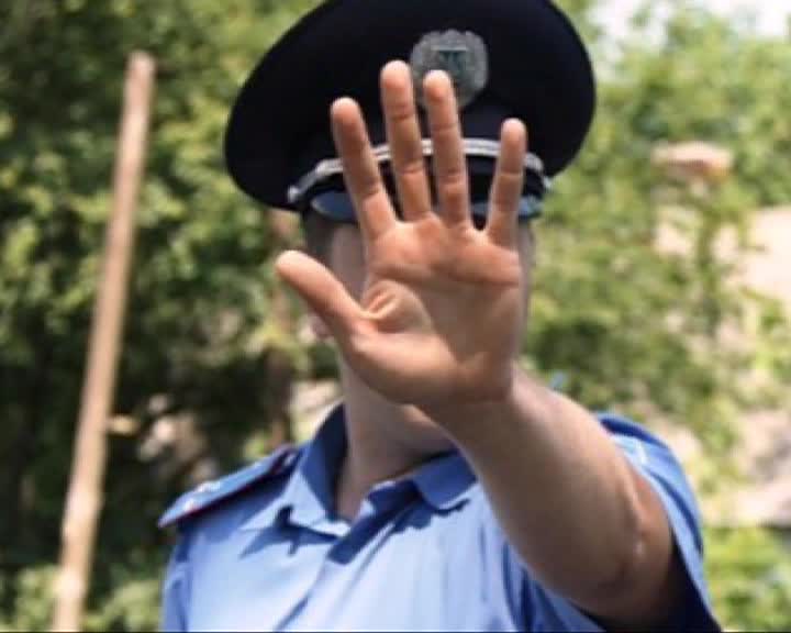 Закарпатська міліція офіційно повідомила, що не збирається виконувати рішення суду