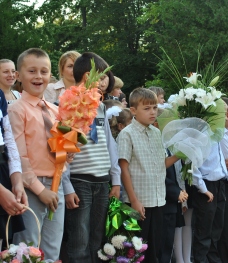 У Підгорбі діти пішли в школу. відновлену після пожежі (ФОТО)