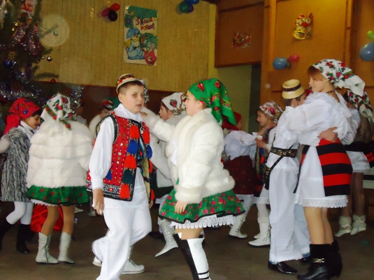 Стали відомі переможці конкурсу на краще виконання колядок у Дубовому 
та Нижній Апші (ФОТО)
