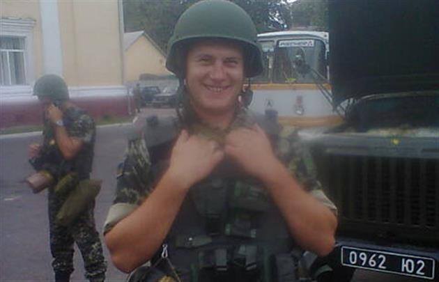16 жовтня у Мукачеві прощатимуться із загиблим у зоні АТО Робертом Кісом