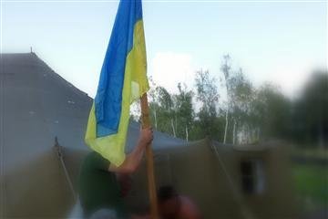 Іршавські волонтери привезли із Чехії джип для 128-ї бригади і просять допомоги в оплаті його вартості