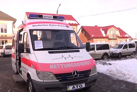 Волонтери з Ужгорода та Чернівців передадуть до зони АТО реанімобіль (ВІДЕО)