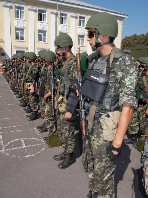Додому у відпустку повернулися із зони АТО 55 закарпатських прикордонників (ФОТО)
