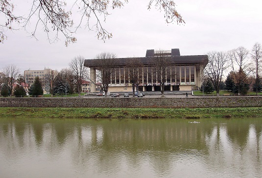 Закарпатський і житомирський театри "обміняються" гастролями