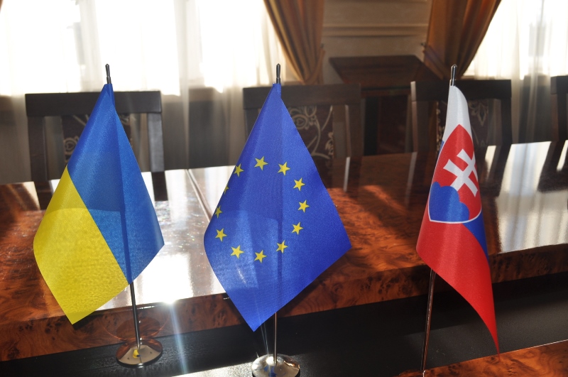 У Закарпатській облраді відбулася зустріч з депутатами парламенту Словаччини (ФОТО)