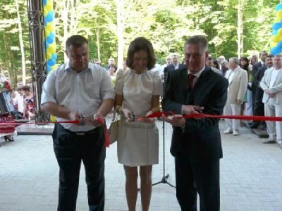 Лазня, яку підпалили на Свалявщині, належить депутату облради від ПР, який того дня святкував 40-річчя