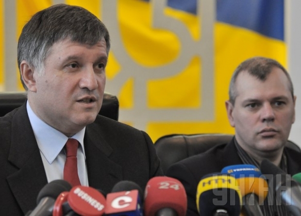 Аваков порівняв "Правий сектор" Закарпаття з бандою в Сомалі
