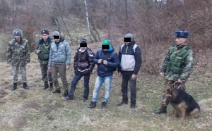 На Великоберезнянщині затримали 4-х нелегалів з Алжиру (ФОТО)