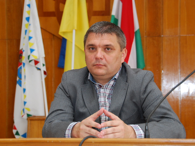 Лунченко представив голову Берегівської РДА Петрушку (ФОТО)